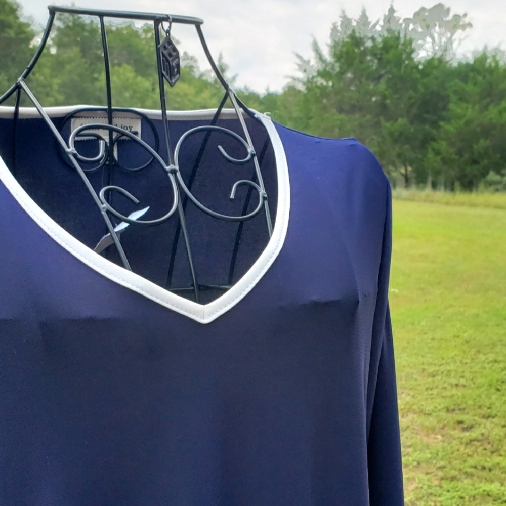 NWT Navy and White Blouse